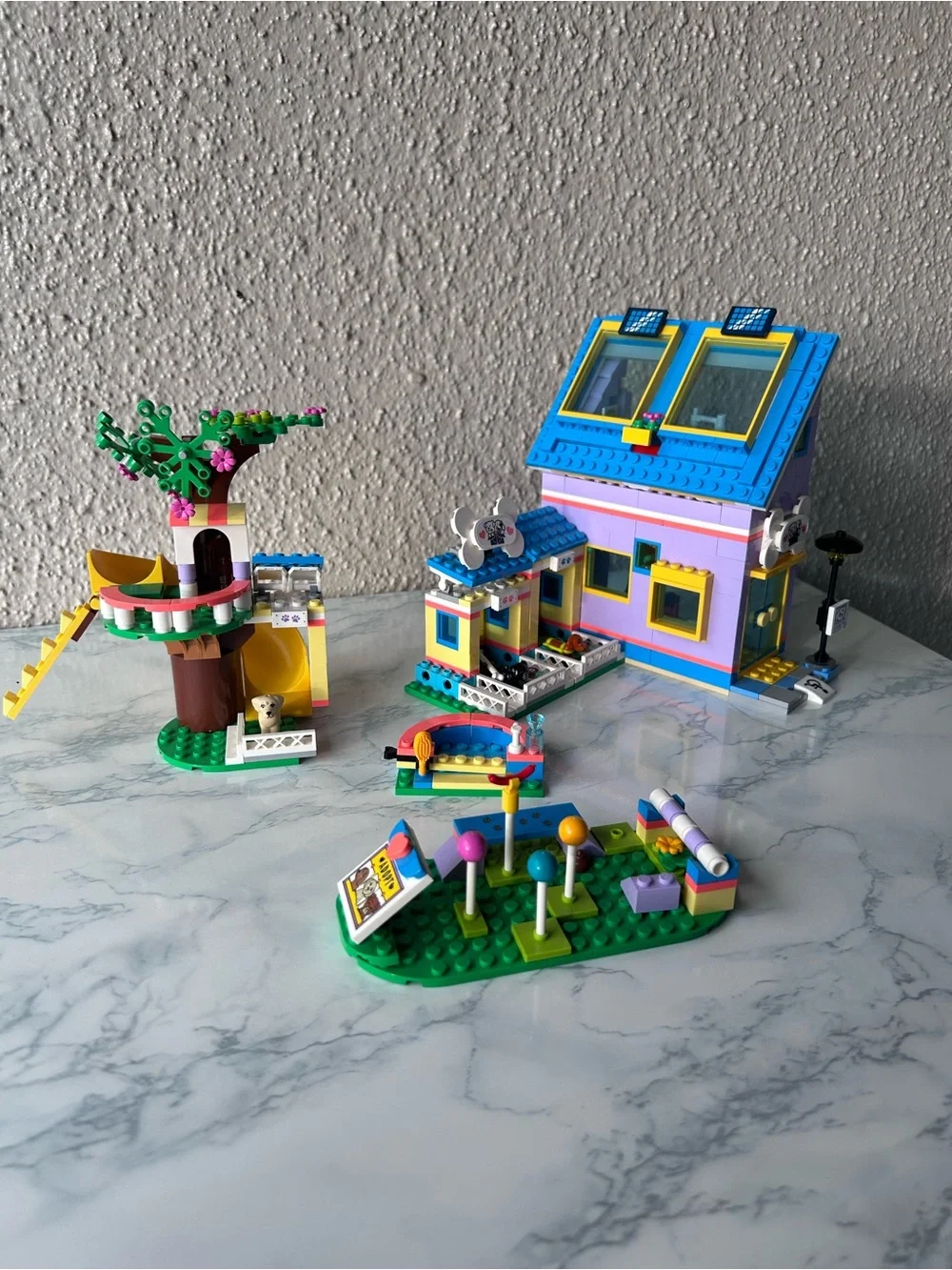 LEGO 41727 LEGO friends Dog Rescue Center used